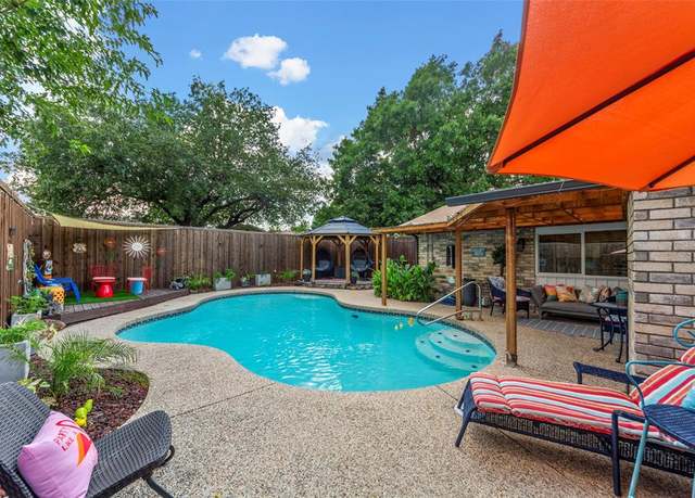 Property at 840 Acadia Dr, Plano, TX 75023, 4 beds, 2 baths