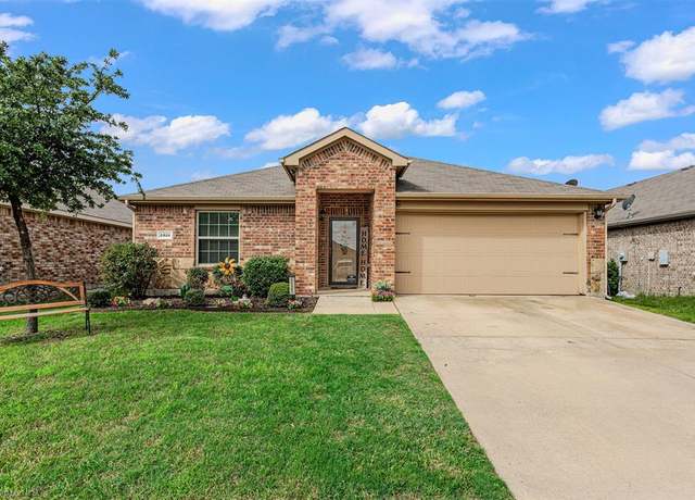 Property at 2321 Pontotoc Dr, Forney, TX 75126, 4 beds, 2 baths