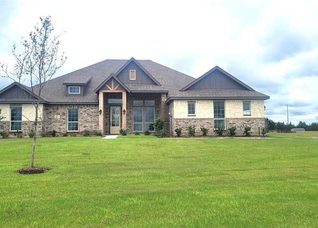 Property at 6821 Hayes Rd, Midlothian, TX 76065, 4 beds, 3 baths
