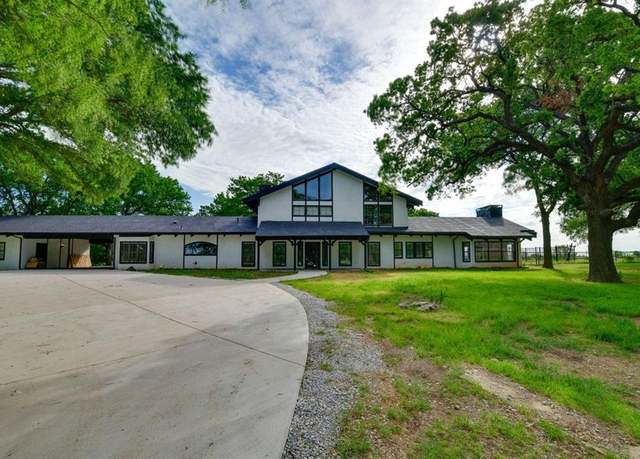 Property at 11470 Massey Rd, Pilot Point, TX 76258, 7 beds, 5.5 baths