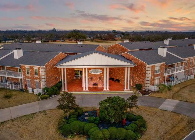 Property at 8511 Westover Ct #220, Granbury, TX 76049, 2 beds, 2 baths