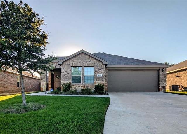 Property at 3055 Stratford Trl, Forney, TX 75126, 3 beds, 2 baths