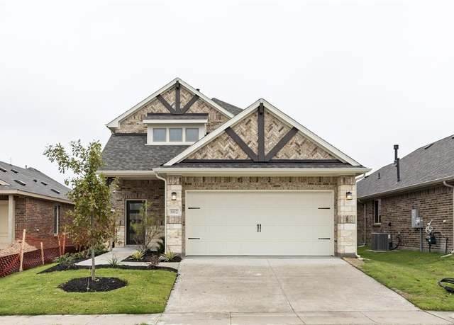 Property at 1612 Grassy Pond Rd, Forney, TX 75126, 4 beds, 2.5 baths