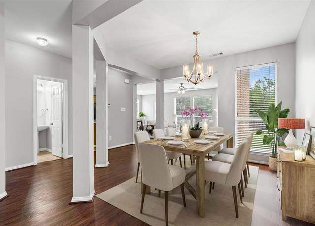 Property at 2821 Lynx Ln, Fort Worth, TX 76244, 4 beds, 2.5 baths
