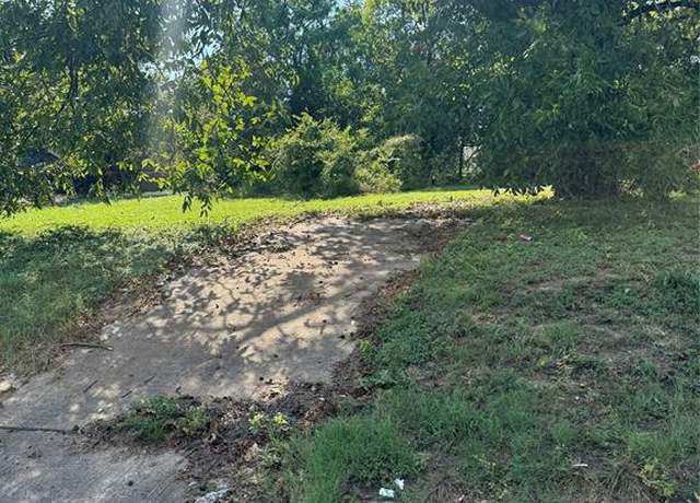 Property at 417 S Corinth St, Dallas, TX 75207
