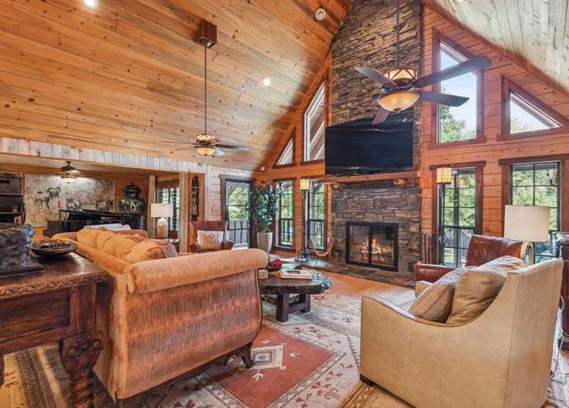 Property at 671 Alexandrite Dr, Oak Point, TX 75068, 4 beds, 5 baths