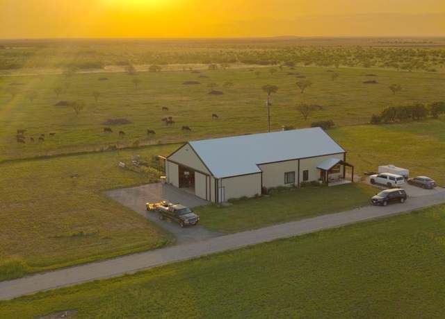 Property at 1285 Piper Way, Abilene, TX 79601, 4 beds, 2 baths