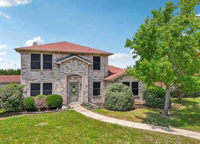 Property at 2501 Eastwood Dr, Rockwall, TX 75032, 4 beds, 2.5 baths