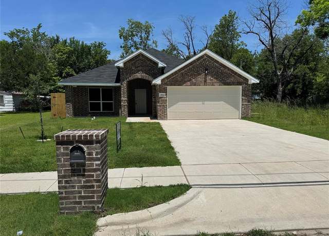 Property at 3912 Oneal St, Greenville, TX 75401, 3 beds, 2.5 baths
