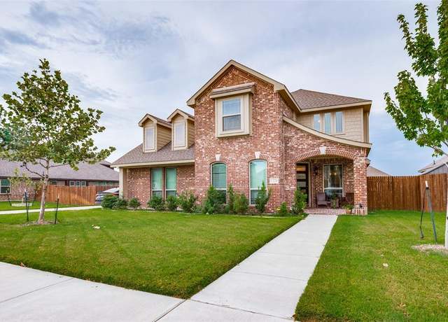 Property at 1220 Richard Pittmon Dr, Desoto, TX 75115, 5 beds, 2.5 baths