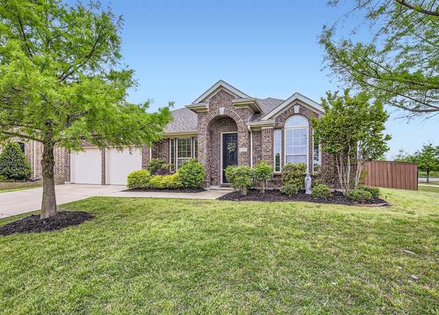 Property at 3731 Frost St, Sachse, TX 75048, 4 beds, 2 baths