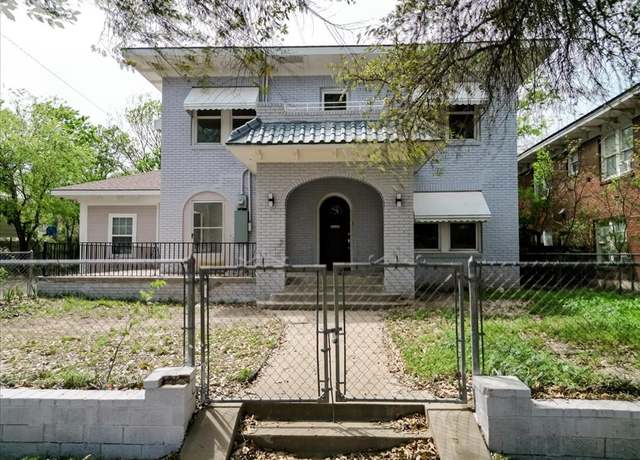 Property at 412 SW 4th Ave, Mineral Wells, TX 76067, 5 beds, 3 baths