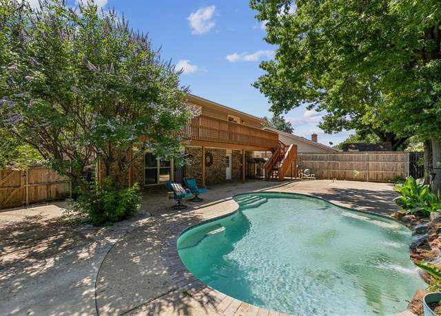 Property at 3233 Princess St, Bedford, TX 76021, 3 beds, 3 baths