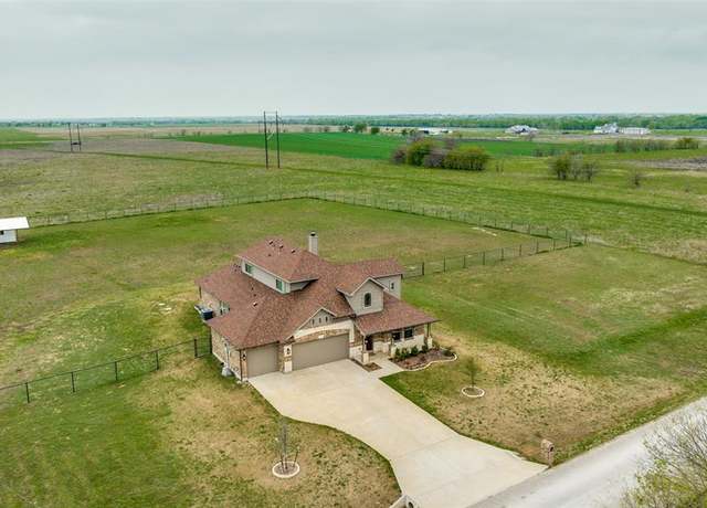 Property at 2222 County Road 200, Valley View, TX 76272, 4 beds, 4 baths