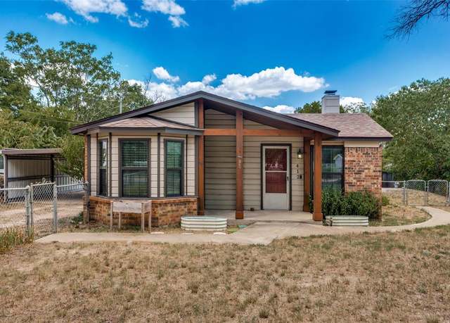 Property at 412 Calgary Rd, Azle, TX 76020, 3 beds, 1 bath