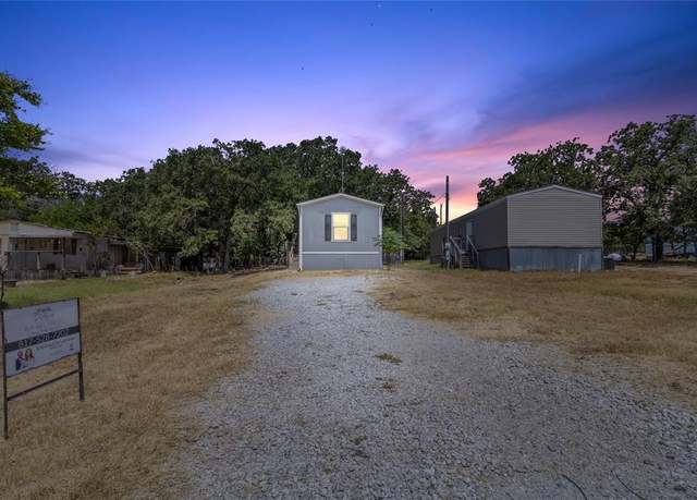 Property at 1413 Dawn Dr N, Pelican Bay, TX 76020, 3 beds, 2 baths