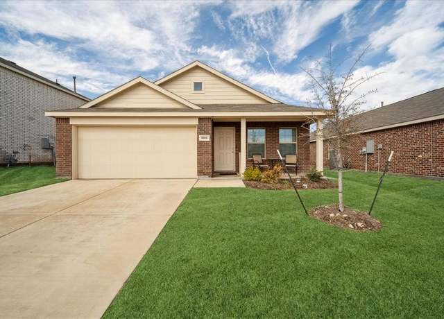 Property at 1005 Crestview Dr, Hutchins, TX 75141, 3 beds, 2 baths