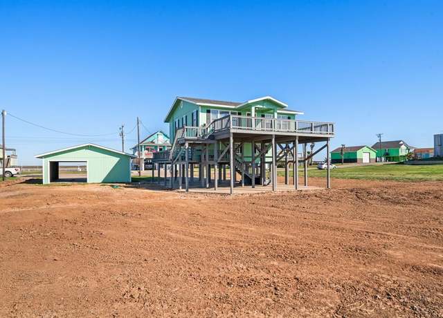 Property at 1310 County Road 230, Bay City, TX 77414, 3 beds, 2 baths