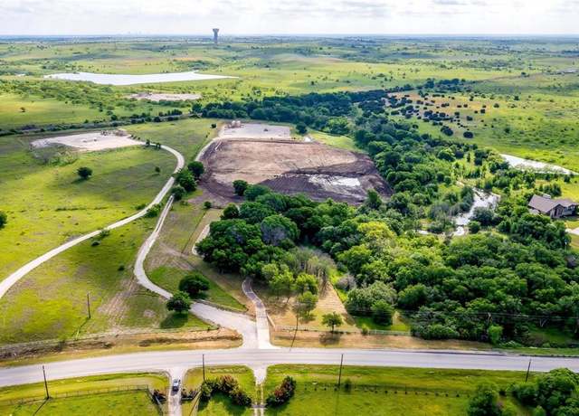 Property at 601 E FM 1187, Aledo, TX 76008, 3 beds, 2.5 baths