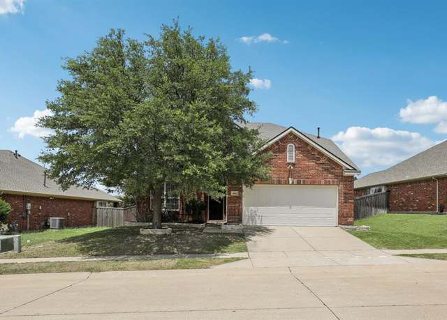 Property at 406 Dartmoor Dr, Celina, TX 75009, 4 beds, 2.5 baths