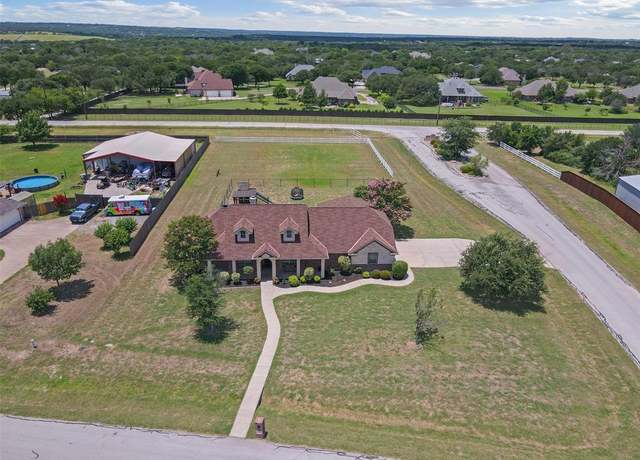 Property at 6009 Feather Wind Way, Fort Worth, TX 76135, 4 beds, 2 baths