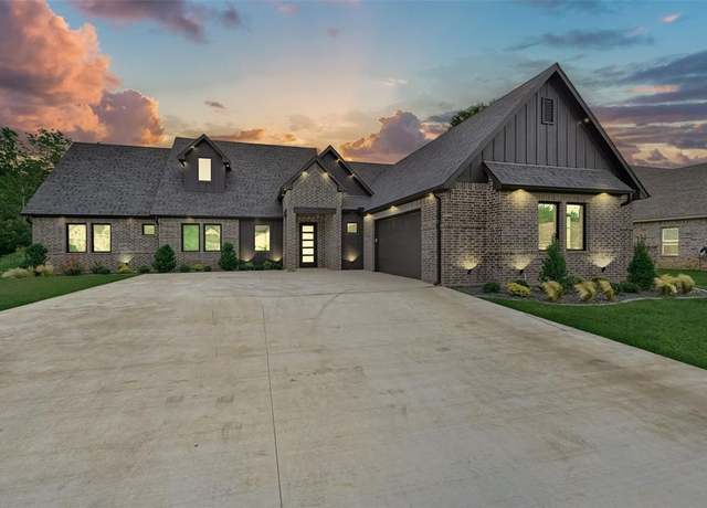 Property at 58 Lone Oak Blvd, Pottsboro, TX 75076, 5 beds, 3.5 baths