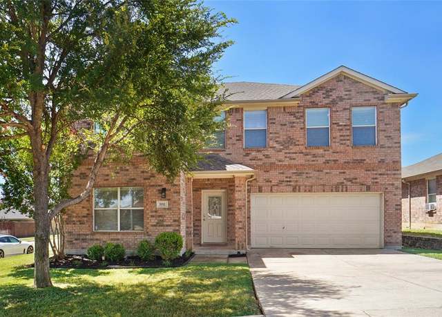 Property at 3752 Jade St, Fort Worth, TX 76244, 4 beds, 2.5 baths