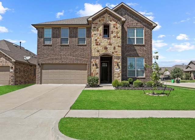 Property at 1933 Steppe Trail Dr, Aubrey, TX 76227, 4 beds, 2.5 baths