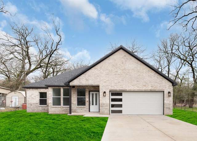 Property at 1307 Cr-2405, Kemp, TX 75143, 3 beds, 2 baths