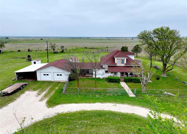 Property at 875 County Road 218, Gatesville, TX 76528, 5 beds, 2 baths