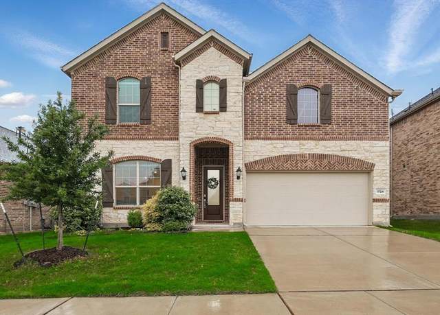 Property at 1724 Eworth Dr, Little Elm, TX 75068, 4 beds, 3.5 baths