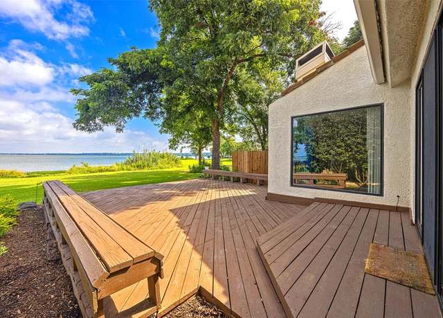 Property at 3400 Lakeside Dr, Rockwall, TX 75087, 3 beds, 2 baths