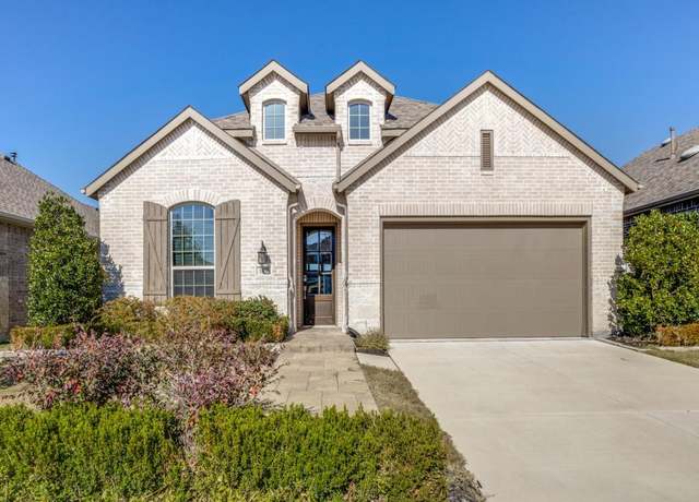 Property at 1608 Cedar Crest Dr, Forney, TX 75126, 4 beds, 3 baths
