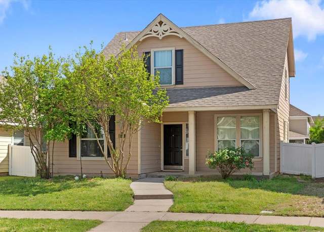 Property at 10312 Franklin Dr, Providence Village, TX 76227, 4 beds, 2.5 baths