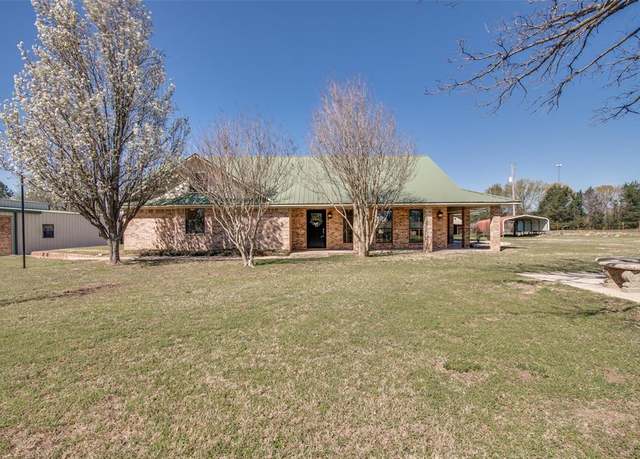 Property at 715 Rs County Road 3030, Emory, TX 75440, 3 beds, 3.5 baths
