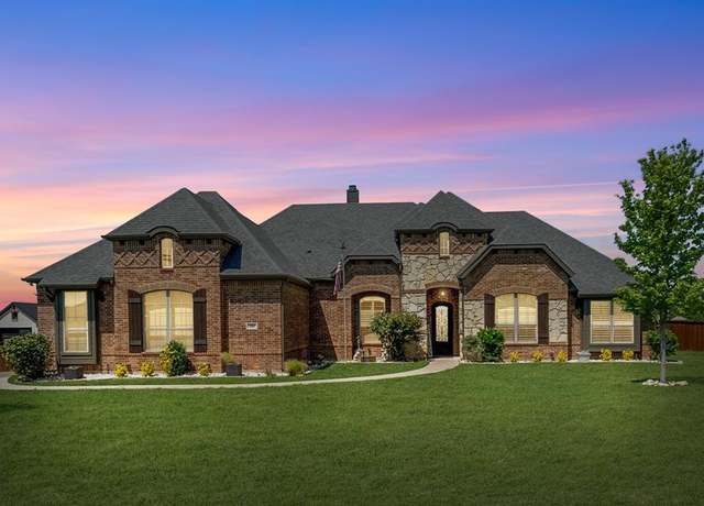 Property at 180 Denali Way, Waxahachie, TX 75167, 4 beds, 3.5 baths