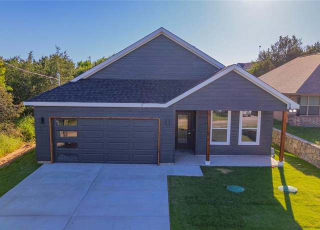 Property at 2408 Beverly Dr, Granbury, TX 76048, 4 beds, 2 baths