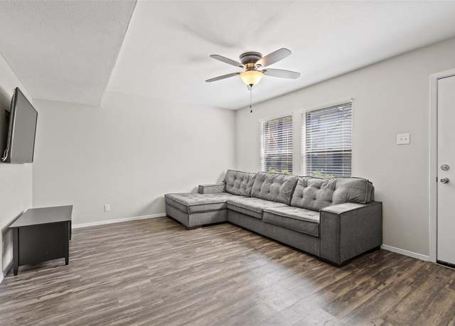 Property at 1905 W Morton St #6, Denison, TX 75020, 3 beds, 1.5 baths