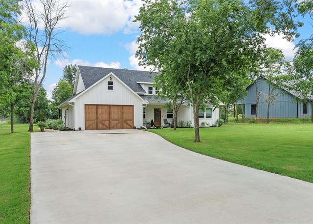 Property at 111 Bush Dr, Whitney, TX 76692, 3 beds, 2 baths