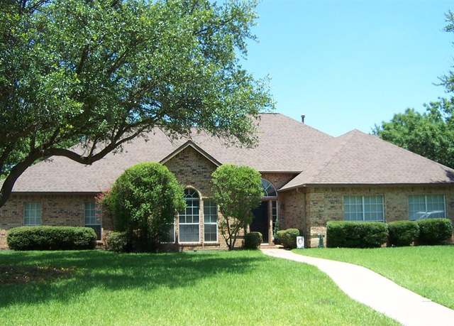 Property at 3109 Sunny Meadow Ct, Dalworthington Gardens, TX 76016, 3 beds, 2.5 baths