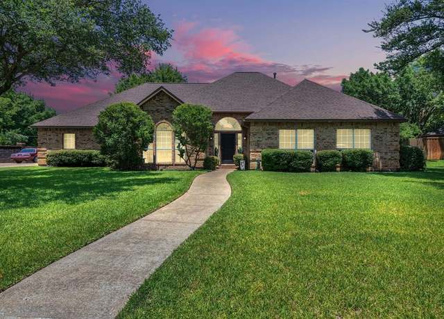 Property at 3109 Sunny Meadow Ct, Dalworthington Gardens, TX 76016, 3 beds, 2.5 baths