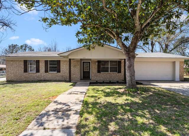 Property at 685 Sides Cir, Canton, TX 75103, 3 beds, 2 baths