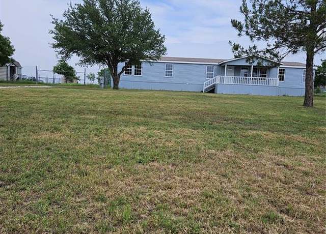 Property at 9312 Kansas St, Joshua, TX 76058, 5 beds, 2 baths