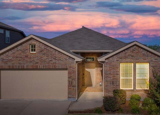 Property at 4517 Chicory Ct, Denton, TX 76210, 4 beds, 2 baths