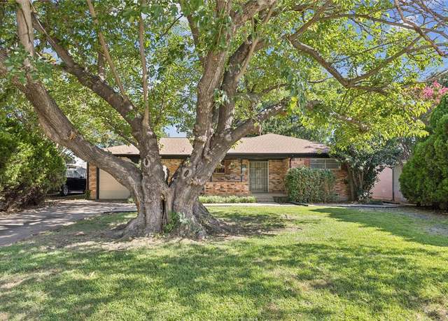 Property at 500 Ola Ln, Allen, TX 75013, 2 beds, 1.5 baths