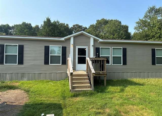 Property at 9141 Double D Dr, Shreveport, LA 71107, 3 beds, 2 baths