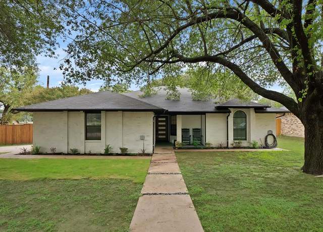 Property at 932 Rosebud Dr, Azle, TX 76020, 3 beds, 2 baths