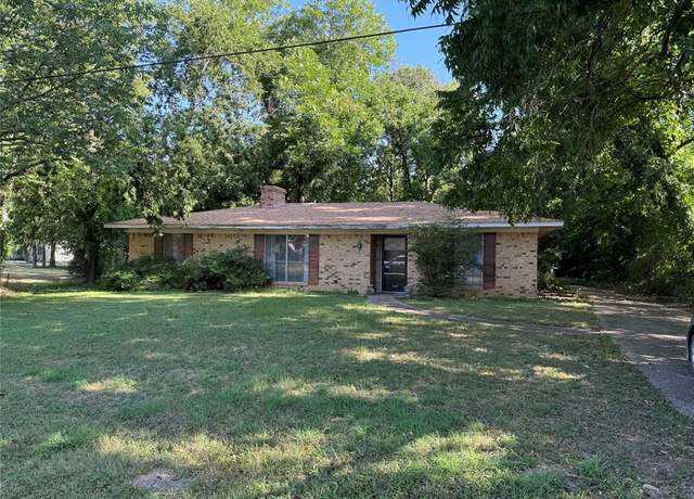 Property at 208 SW 4th St, Kerens, TX 75144, 2 beds, 2 baths