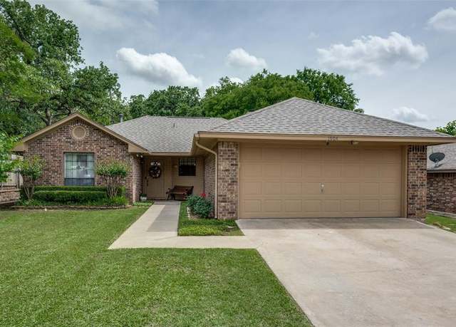 Property at 1904 Paisley St, Denton, TX 76209, 3 beds, 2 baths