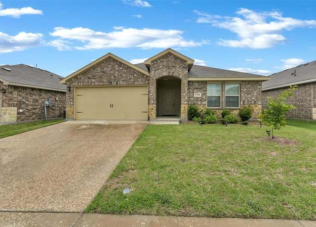 Property at 1708 Duskwood Dr, Lancaster, TX 75146, 4 beds, 2 baths